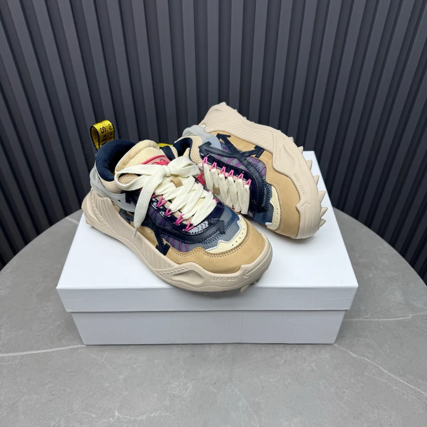Men's clothing and shoes 💰660💰 ＯＦＦ． ＷＨＩＴＥ.OFF hot sale 🔥 Available all year round, for couples 💑 Official website synchronization Imported fabrics 1⃣️ratio 1⃣️reproduction, original factory special original bottom, 35-45 (45. non-returnable) OFF